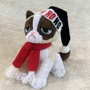 Official Grumpy Cat 7" Plush Christmas Kitty HO HO NO Black Hat Red Scarf